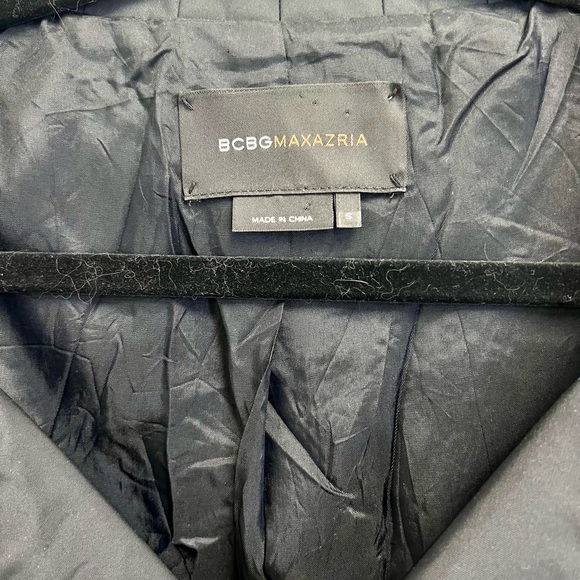 BCBGMAXAZRIA Cropped Black Jacket Dramatic Collar Balloon Sleeve - Picture 3 of 4